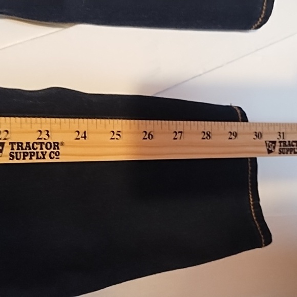 American Eagle Outfitters Women's Dark Blue Jeans Like New Size 0 Long. - Picture 4 of 10